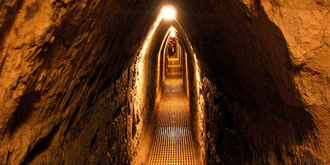 🌌 Los Secretos Subterráneos de la Gran Pirámide: Explora los Túneles de Cholula